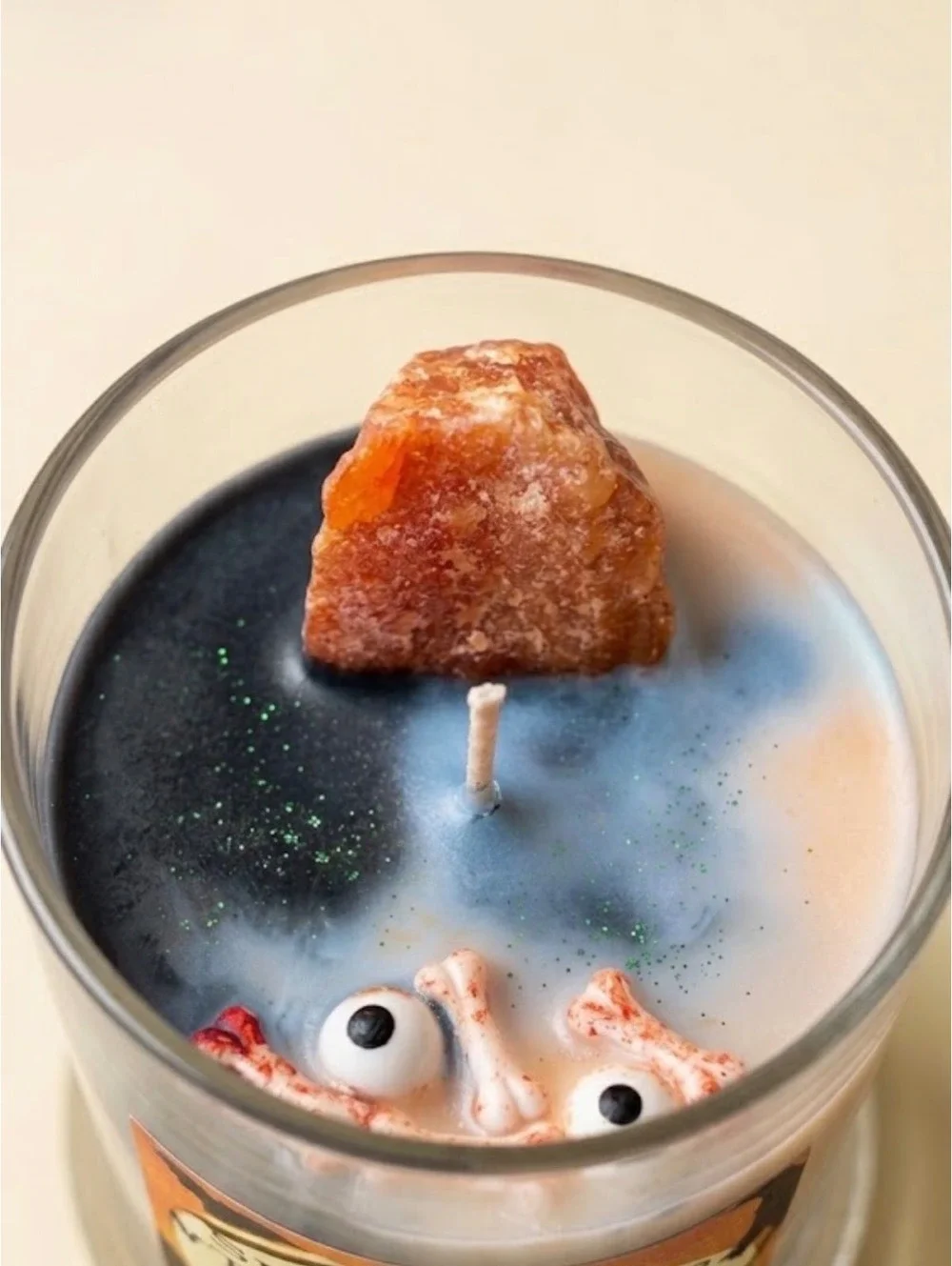 Season Of The Witch Candle, Black Currant Absinthe Scent